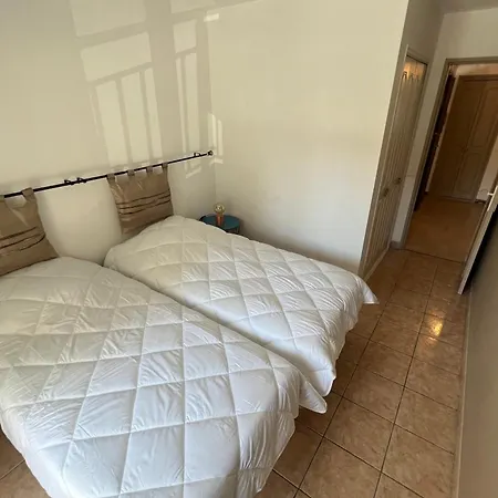 - 4 People - Parking - Terrace Apartamento Antibes